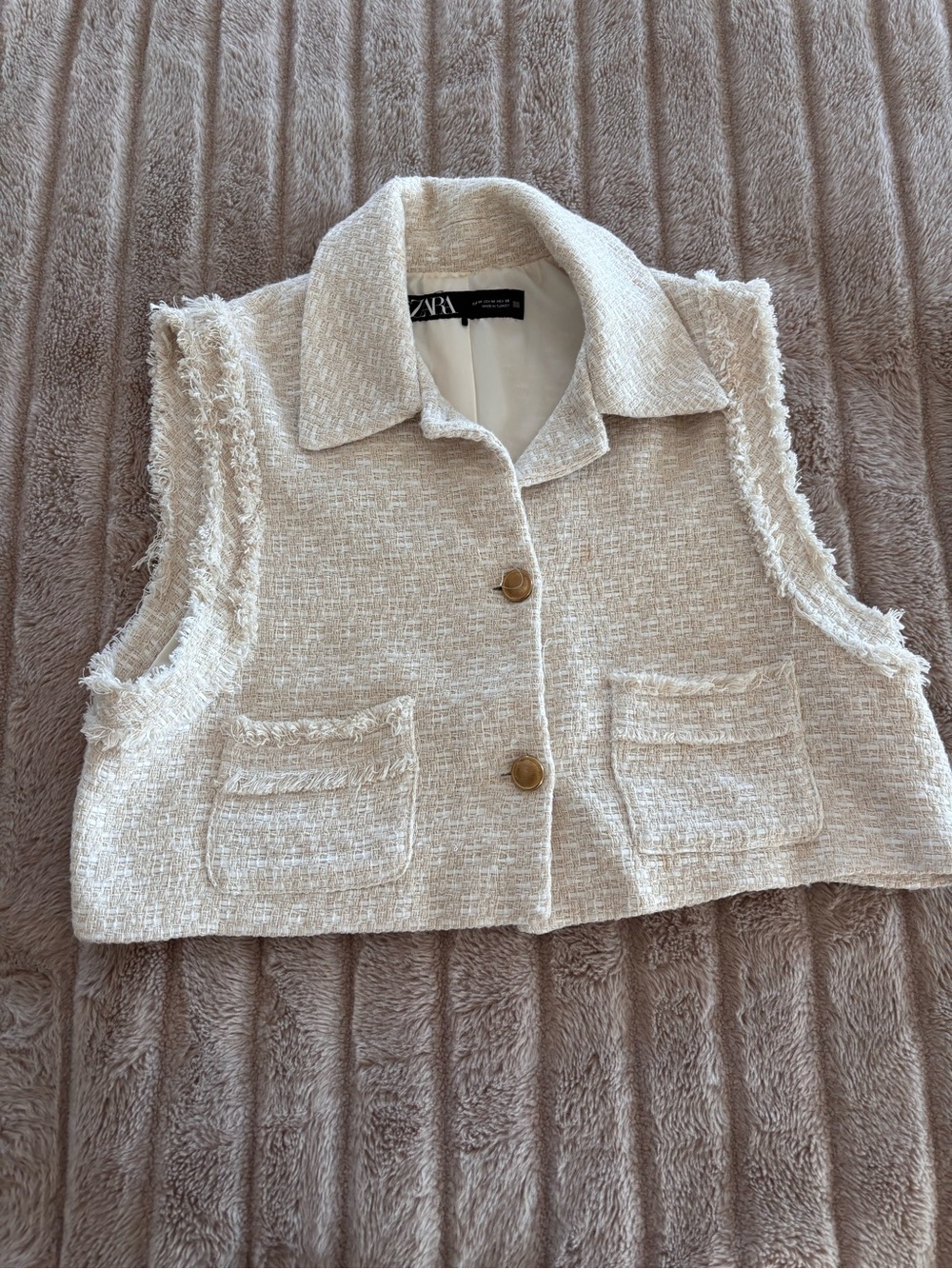 Zara Cream Tweed Cropped Vest with I Collar medium